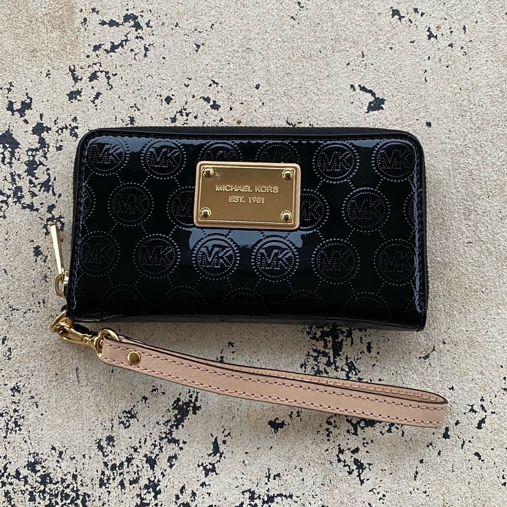 Michael Kors Wallet Wristlet